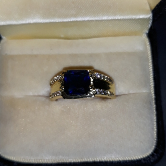 Men's Blue Sapphire with CZ accents Ring - Picture 4 of 5